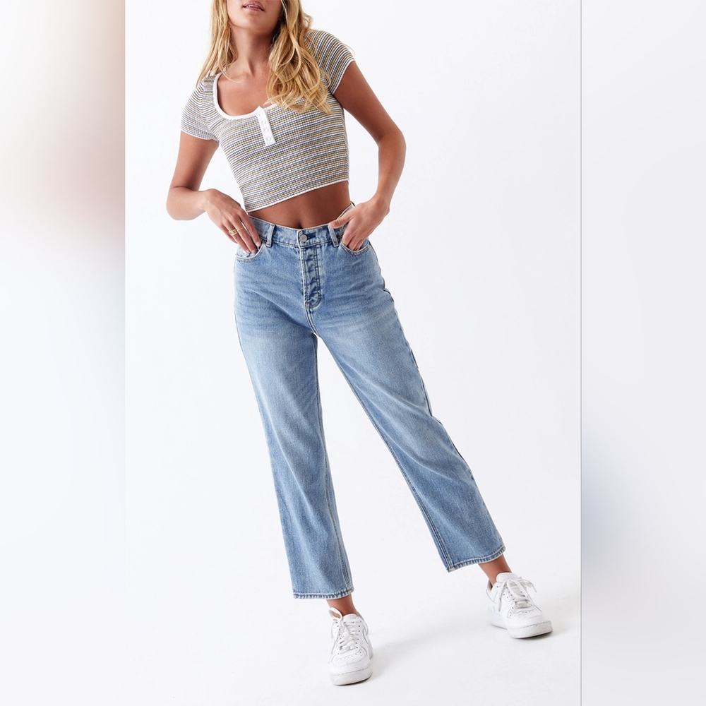 Pacsun Light High Waisted Straight Leg Jeans